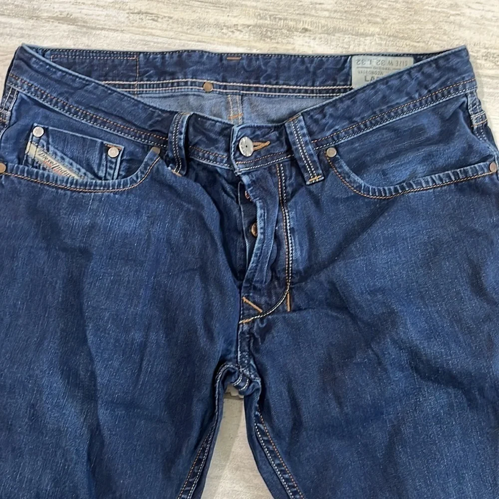 Diesel Larkee Regular Straight Jeans Size 32/26